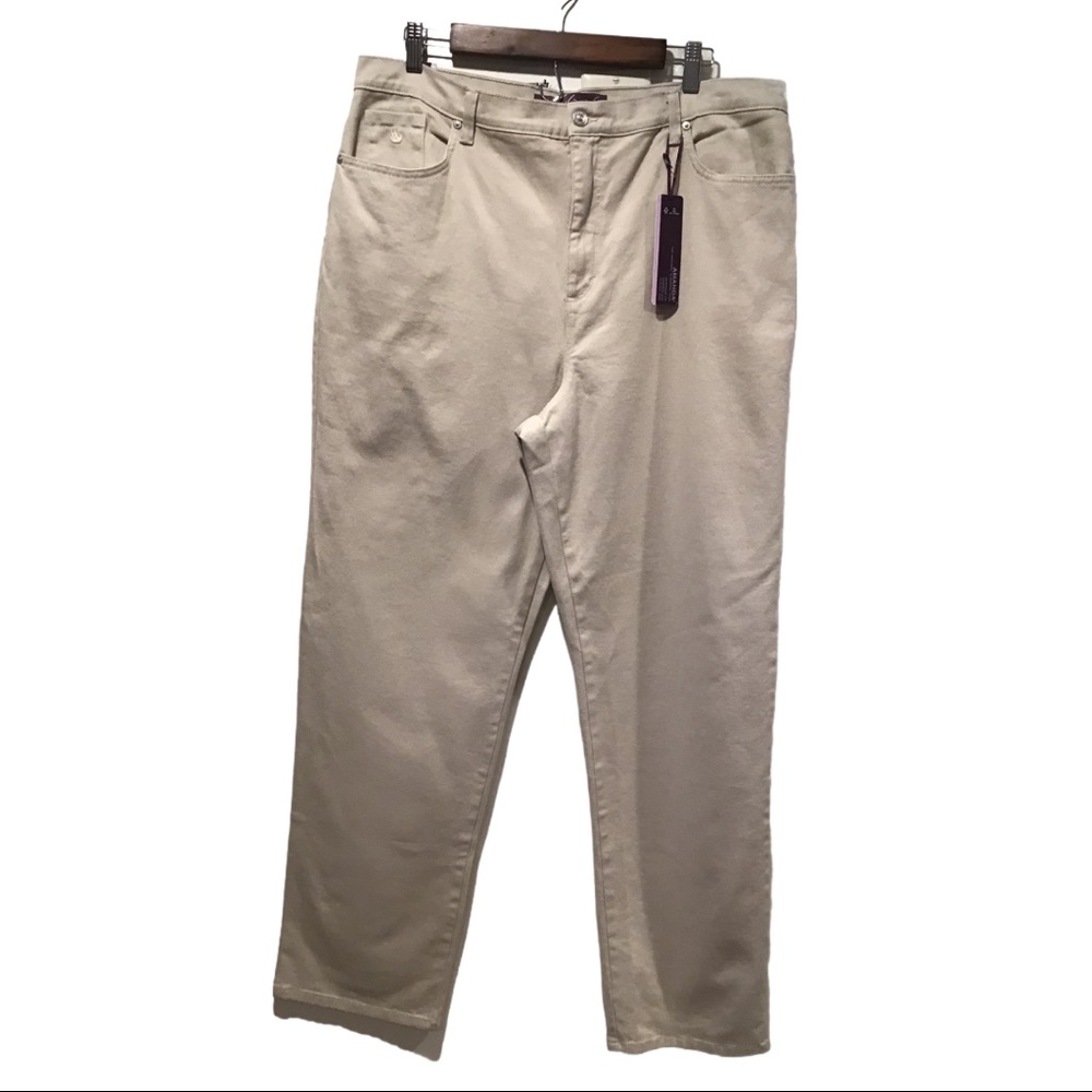 Gloria Vanderbilt Khaki Amanda Slimming Jean 18